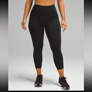 Lululemon Wunder Train Contour Fit High-Rise Tight